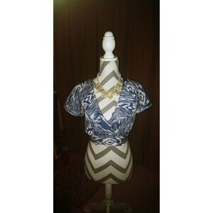 Beautiful!! Forever 21 women's top sz s